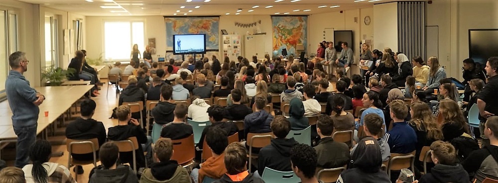 veel leerlingen bij instructie