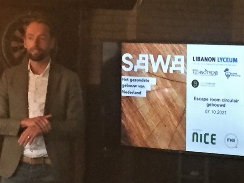 uitleg over SAWA-gebouw